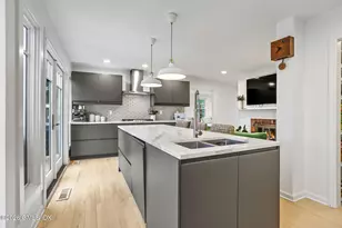 87 Dolphin Cove Quay, Stamford, CT 06902 - Photo 7