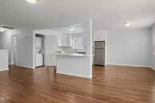 27 High St, Greenwich, CT 06830 - Photo 7