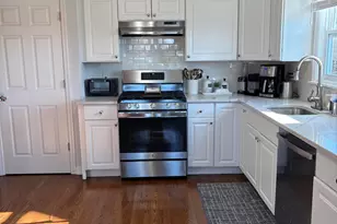 27 High St, Greenwich, CT 06830 - Photo 3