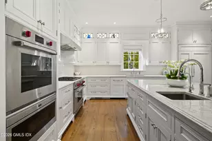 52 Ridge St, Greenwich, CT 06830 - Photo 11