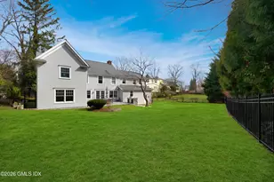 15 Pell Pl, Greenwich, CT 06878 - Photo 29