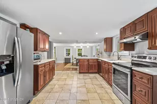 281 Riversville Rd, Greenwich, CT 06831 - Photo 13