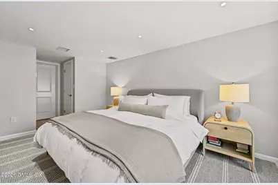 8 Willow Lane, Old Greenwich, CT 06870 - Photo 13