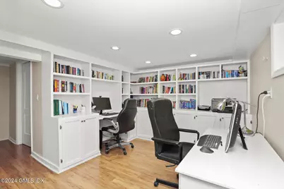 8 Willow Lane, Old Greenwich, CT 06870 - Photo 15