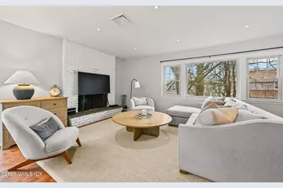 8 Willow Lane, Old Greenwich, CT 06870 - Photo 5