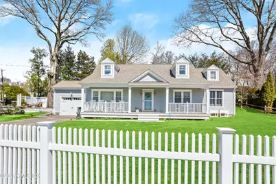 8 Perry Place, Greenwich, CT 06878 - Photo 1