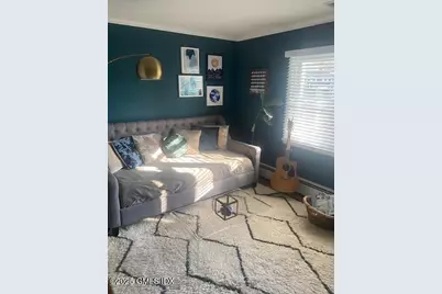 8 Perry Place, Greenwich, CT 06878 - Photo 9