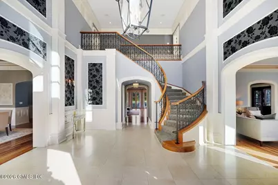 44 Hunting Ridge Road, Greenwich, CT 06831 - Photo 5