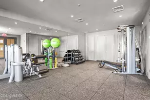 88 S Water St, Greenwich, CT 06830 - Photo 19