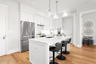 88 S Water St, Greenwich, CT 06830 - Photo 5