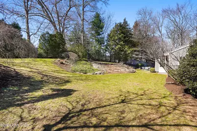 8 Willowmere Avenue, Greenwich, CT 06878 - Photo 47