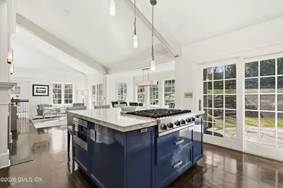 8 Willowmere Avenue, Greenwich, CT 06878 - Photo 17