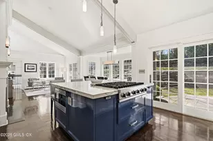 8 Willowmere Ave, Greenwich, CT 06878 - Photo 17