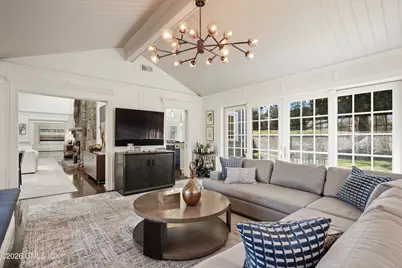 8 Willowmere Avenue, Greenwich, CT 06878 - Photo 15