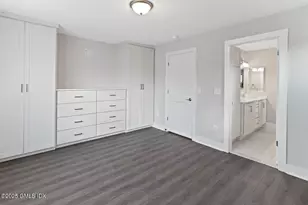 4 Orchard St, Greenwich, CT 06807 - Photo 11