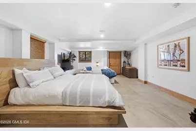 546 Lake Avenue, Greenwich, CT 06830 - Photo 23