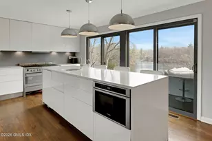 83 Burning Tree Rd, Greenwich, CT 06830 - Photo 9