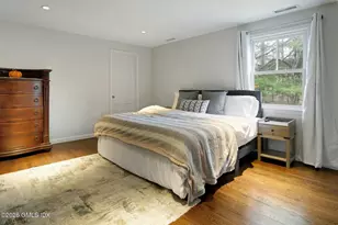 83 Burning Tree Rd, Greenwich, CT 06830 - Photo 15