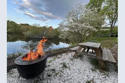 83 Burning Tree Road, Greenwich, CT 06830 - Photo 25