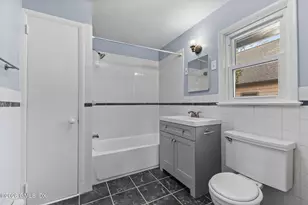 35 W Church St, Greenwich, CT 06830 - Photo 11