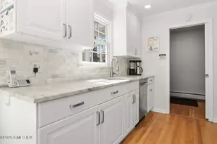 29 Coventry Ln, Greenwich, CT 06878 - Photo 3