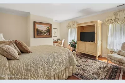 550 Round Hill Road, Greenwich, CT 06831 - Photo 37