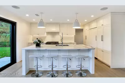 14 Innis Lane, Old Greenwich, CT 06870 - Photo 3