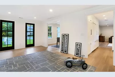 14 Innis Lane, Old Greenwich, CT 06870 - Photo 5