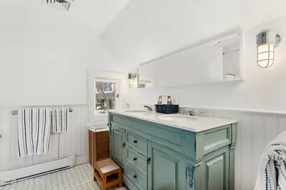 118 Shore Road, Old Greenwich, CT 06870 - Photo 19