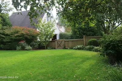 118 Shore Road, Old Greenwich, CT 06870 - Photo 23