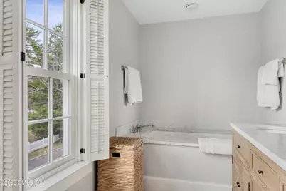 118 Shore Road, Old Greenwich, CT 06870 - Photo 17