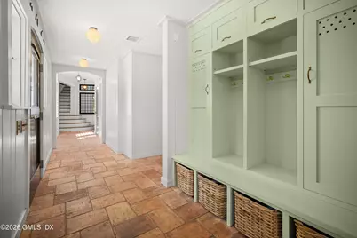 9 Frost Road, Greenwich, CT 06830 - Photo 27