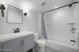 39 Hunting Ridge Rd, Greenwich, CT 06831 - Photo 7