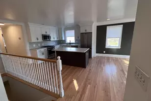 274 Valley Rd, Greenwich, CT 06807 - Photo 3