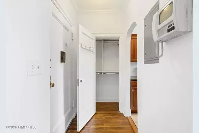 47 Lafayette Place #2D, Greenwich, CT 06830 - Photo 7