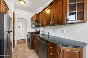 47 Lafayette Pl, Greenwich, CT 06830 - Photo 15