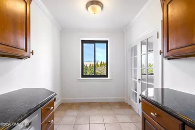 47 Lafayette Place #2D, Greenwich, CT 06830 - Photo 13