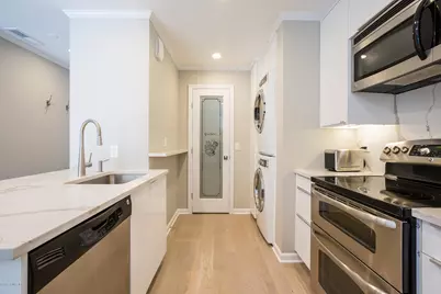 51 Forest Avenue #APT 161, Old Greenwich, CT 06870 - Photo 7