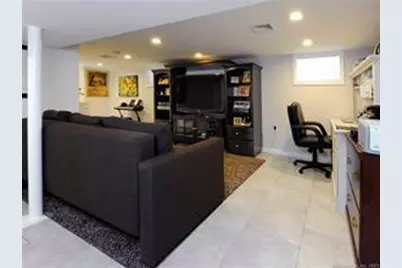 18 W William Street, Greenwich, CT 06830 - Photo 21