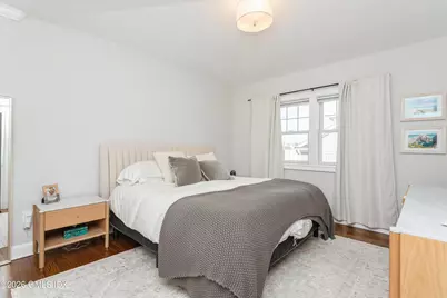 18 W William Street, Greenwich, CT 06830 - Photo 11