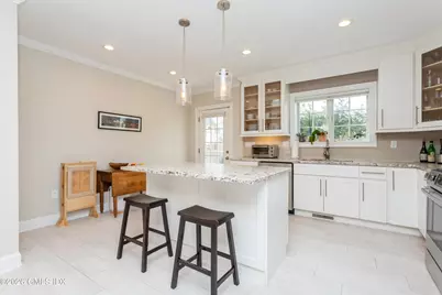 18 W William Street, Greenwich, CT 06830 - Photo 7