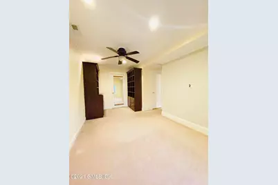 6 Sherman Avenue #1, Greenwich, CT 06830 - Photo 15