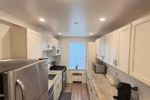 50 Lafayette Pl, Greenwich, CT 06830 - Photo 11