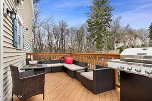 10 Maple Dr, Old Greenwich, CT 06870 - Photo 11