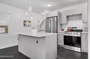 10 Maple Dr, Old Greenwich, CT 06870 - Photo 9