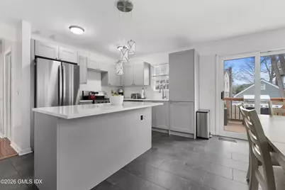 10 Maple Drive, Old Greenwich, CT 06870 - Photo 7