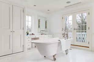 167 Zaccheus Mead Ln, Greenwich, CT 06831 - Photo 13