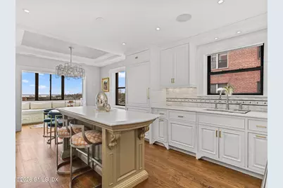 40 W Elm Street #3D&E, Greenwich, CT 06830 - Photo 13