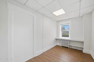 140 Hamilton Ave, Greenwich, CT 06830 - Photo 3