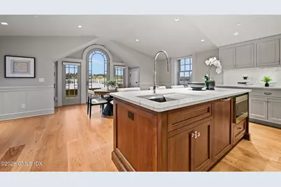 702 Steamboat Road #6, Greenwich, CT 06830 - Photo 13